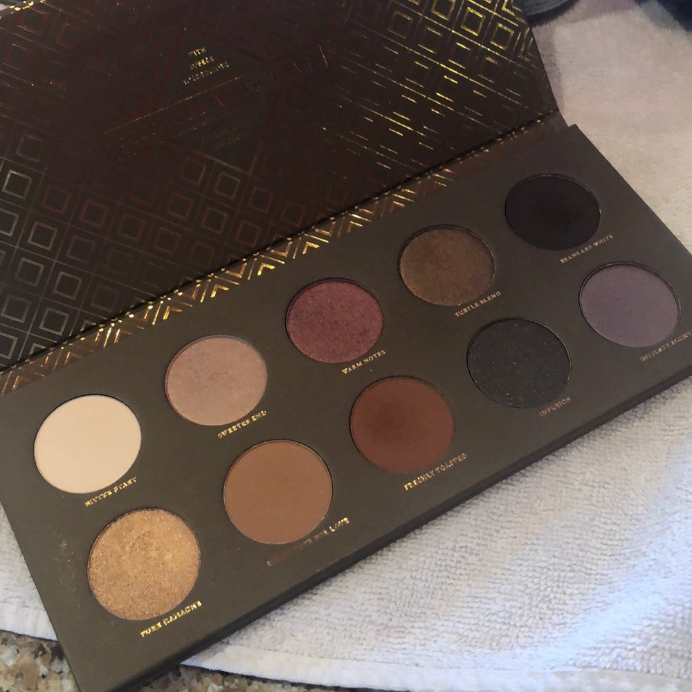 Zoeva Cocoa Blend Palette